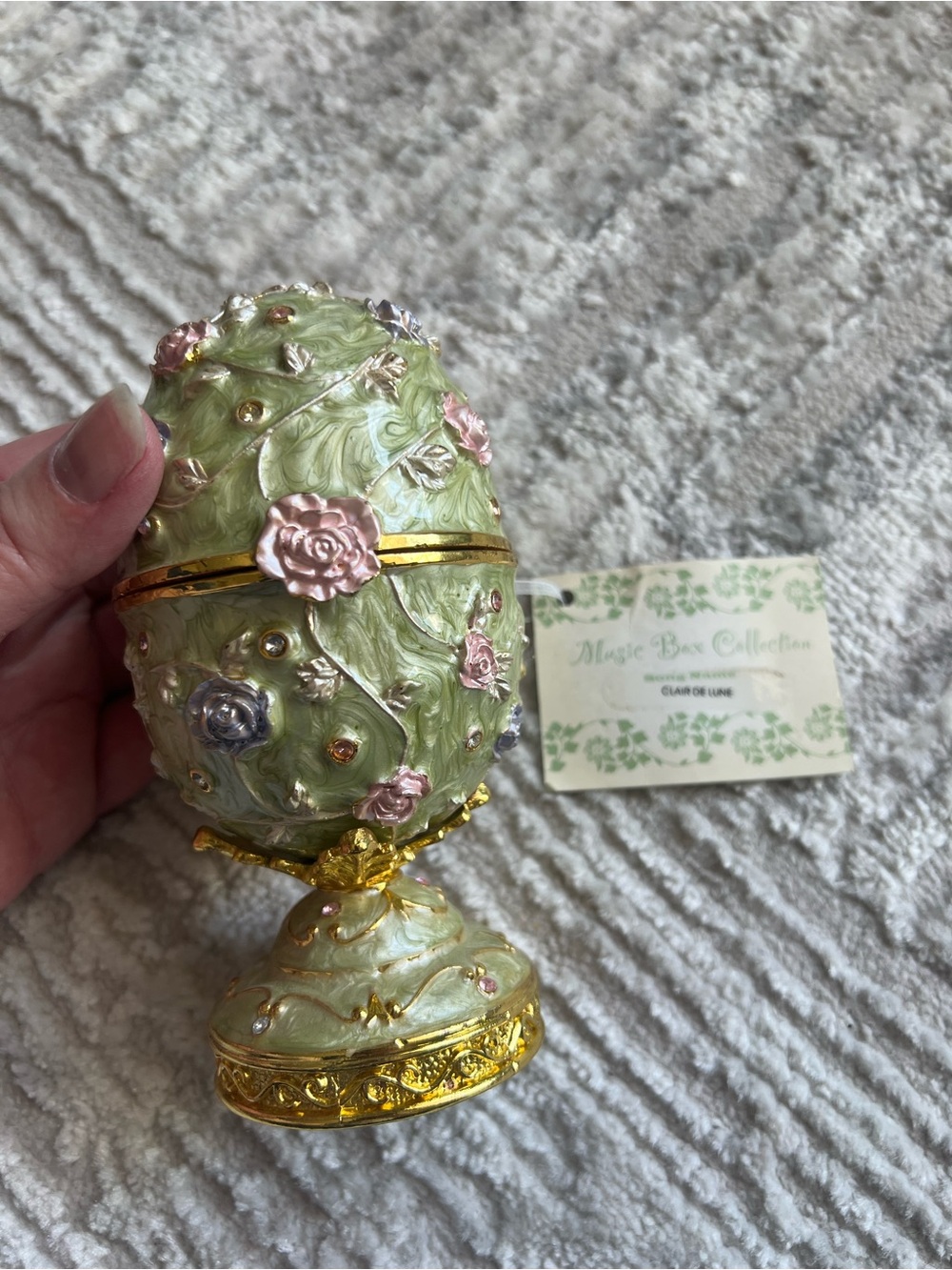 Music Box Collection Ornate Floral Egg Trinket Box – Light Green and Gold